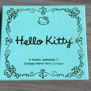 Sephora Hello Kitty mon amour compact mirror